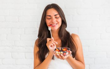 Seven Foods and Drinks with Astonishing Oral Health Benefits